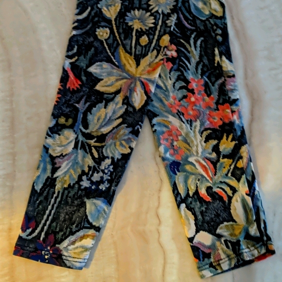 Tights - Picture 2 of 3